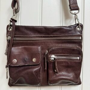 Fossil Small Brown Leather CrossBody Bag. 10.5” x 8” x 0.5” Max Strap Drop 20.5”